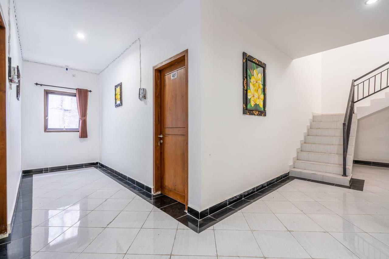 Ganandra Stay Denpasar Esterno foto