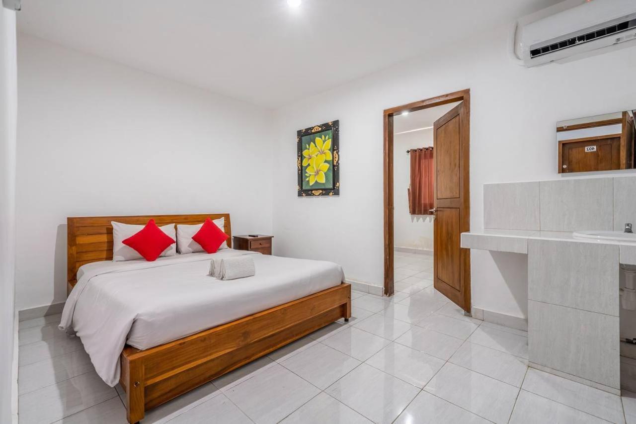 Ganandra Stay Denpasar Esterno foto